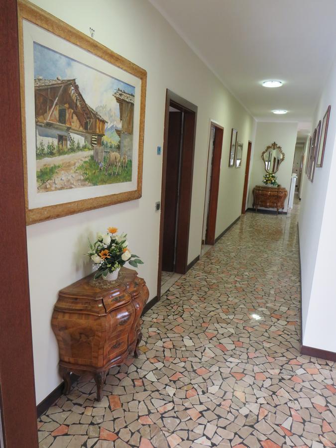 Garni Domus Mea Hotel เมราโน ภายนอก รูปภาพ