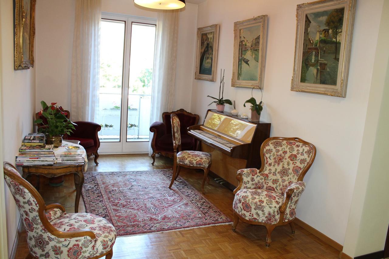 Garni Domus Mea Hotel เมราโน ภายนอก รูปภาพ