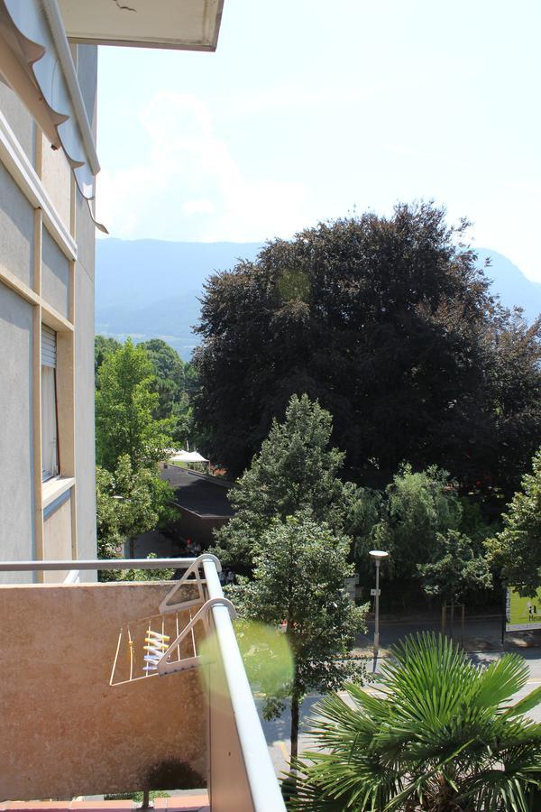 Garni Domus Mea Hotel เมราโน ภายนอก รูปภาพ