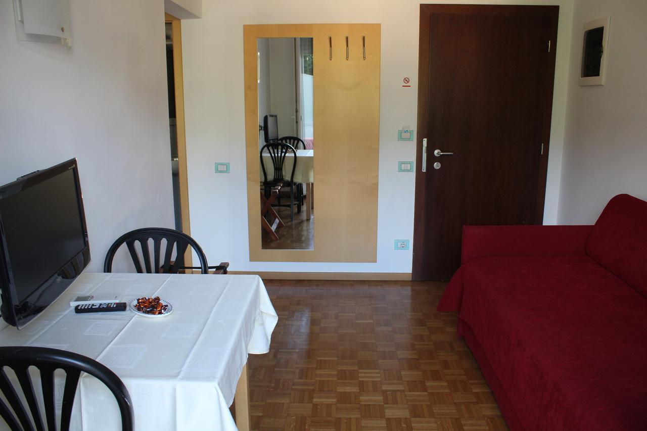 Garni Domus Mea Hotel เมราโน ภายนอก รูปภาพ