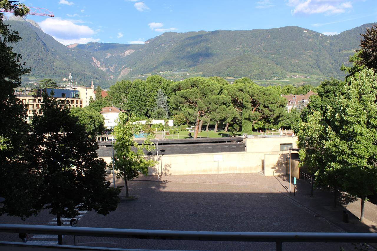 Garni Domus Mea Hotel เมราโน ภายนอก รูปภาพ